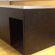 dogue de bordeaux dog house